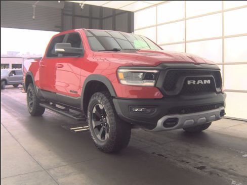 Used 2020 RAM 1500 Rebel w/ Rebel Level 1 Equipment Group AWD/4WD image 4