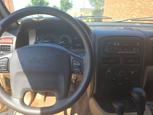 Used 1999 Jeep Grand Cherokee Laredo image 12