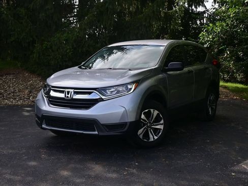 Used 2019 Honda CR-V LX image 1