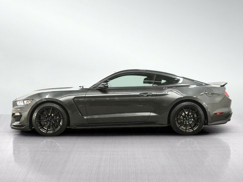 Used 2016 Ford Mustang Shelby GT350 w/ Technology Package RWD image 2
