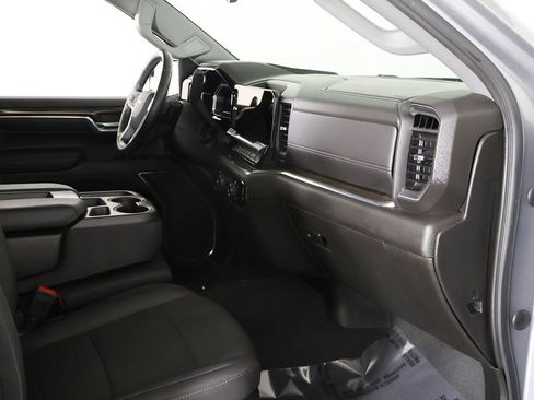 Used 2024 Chevrolet Silverado 1500 LT image 23