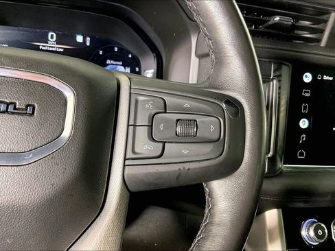 Used 2022 GMC Yukon Denali AWD/4WD image 27