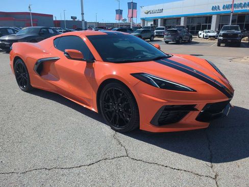 Used 2023 Chevrolet Corvette 2LT image 2