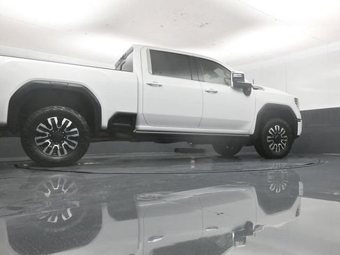 Used 2024 GMC Sierra 2500 Denali w/ Denali Reserve Package AWD/4WD image 51