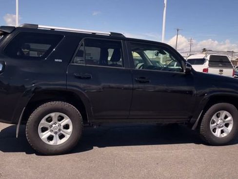 Used 2024 Toyota 4Runner SR5 Premium w/ Moonroof Package AWD/4WD image 2