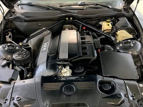 Used 2004 BMW Z4 3.0i RWD image 30