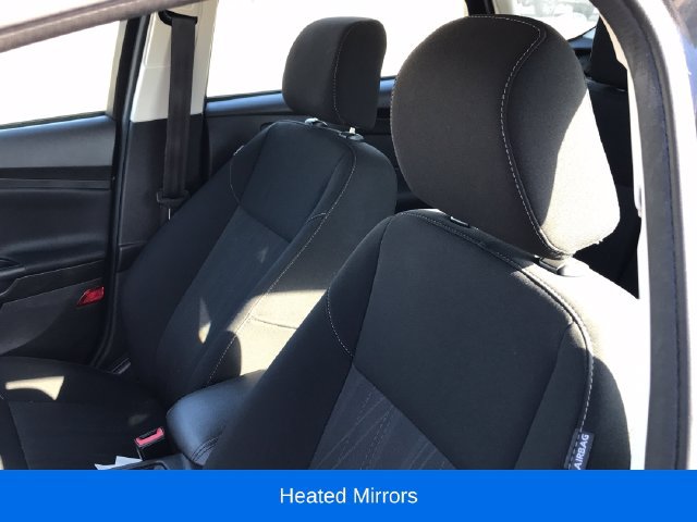 Used 2017 Ford Focus SE w/ Cold Weather Package FWD image 4