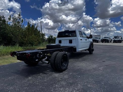 New 2026 RAM 5500 Tradesman AWD/4WD image 19