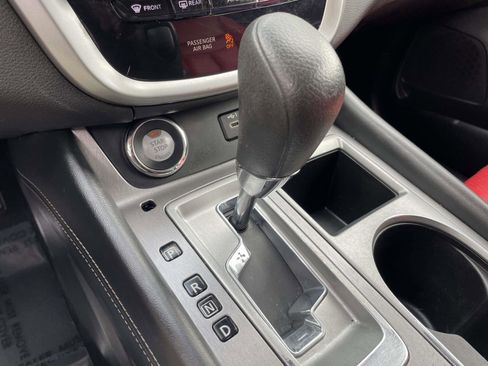 Used 2021 Nissan Murano S image 16