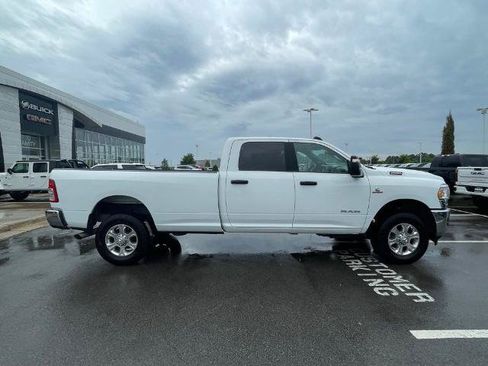 Used 2024 RAM 2500 Big Horn AWD/4WD image 8