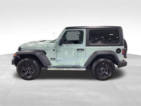 Used 2023 Jeep Wrangler Sport image 3