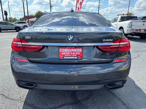 Used 2016 BMW 740i RWD image 26