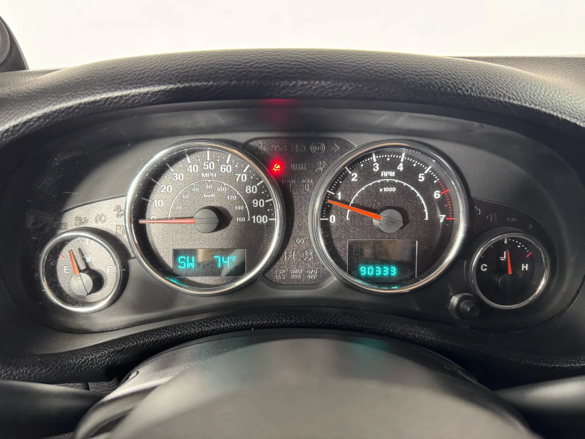 Used 2013 Jeep Wrangler Sport AWD/4WD image 14