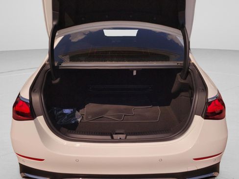 Certified 2026 Mercedes-Benz E 350 Sedan image 5