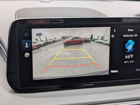 Used 2023 Hyundai Santa Fe SEL image 19