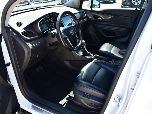 Used 2019 Buick Encore Essence FWD image 15