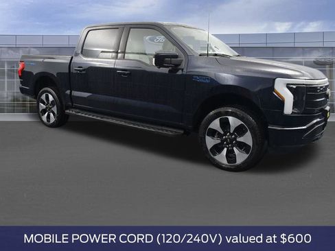New 2025 Ford F150 Lightning Platinum AWD/4WD image 3