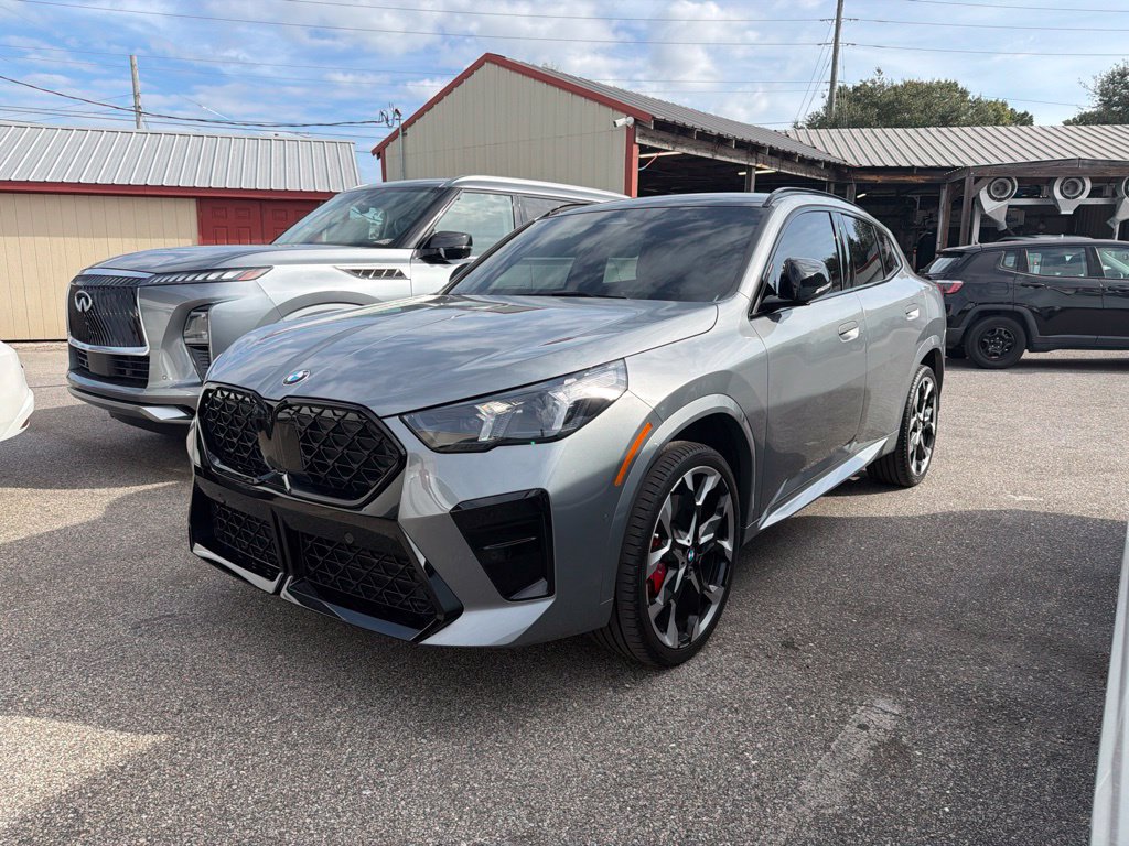 Used 2026 BMW X2 xDrive28i w/ Technology Package AWD/4WD image 1
