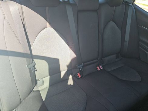 Used 2019 Toyota Camry LE image 26