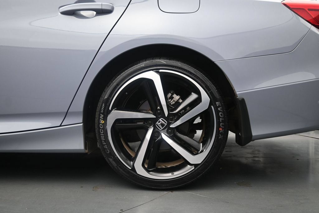 Used 2022 Honda Accord Sport image 13