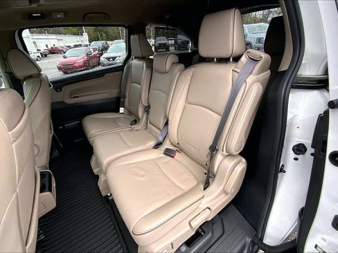 Used 2023 Honda Odyssey Elite image 19