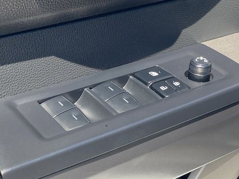 Used 2025 Toyota Tundra SR5 image 17