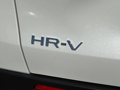 Used 2024 Honda HR-V Sport image 13