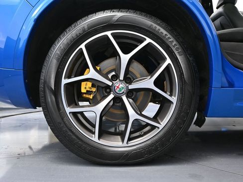 Used 2020 Alfa Romeo Stelvio Ti Sport w/ Quick Order Package 22S Sport image 16