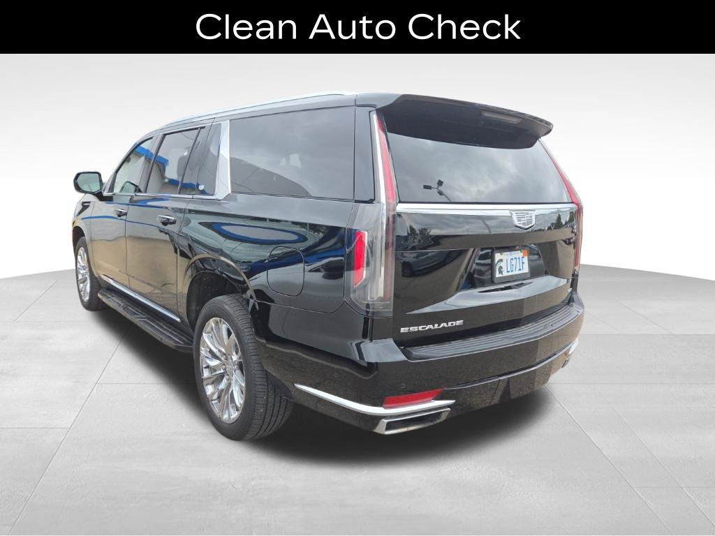 Used 2023 Cadillac Escalade ESV Premium Luxury w/ LPO, Radiant Package AWD/4WD image 6