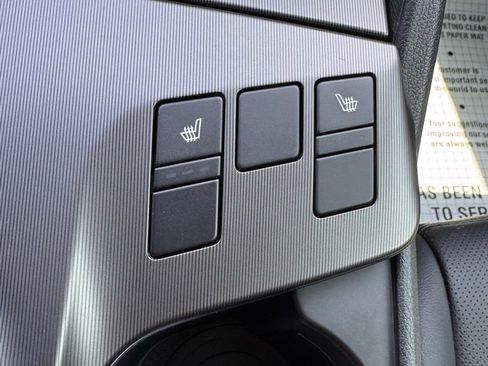 Used 2026 Kia Sportage EX w/ EX Panoramic Sunroof Package image 24