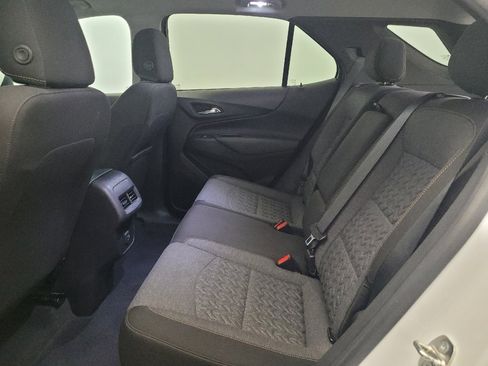 Used 2023 Chevrolet Equinox LT AWD/4WD image 18