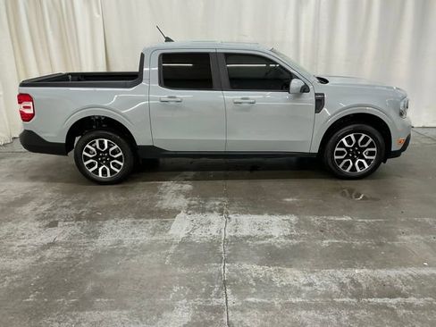 Used 2023 Ford Maverick Lariat FWD image 2