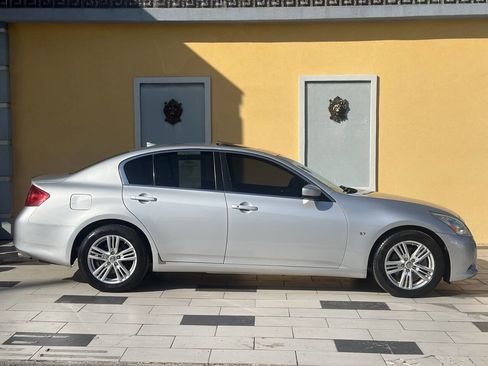 Used 2015 INFINITI Q40 AWD w/ Navigation Package image 11