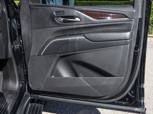 Used 2023 Cadillac Escalade Sport Platinum w/ LPO, ONYX Package image 63