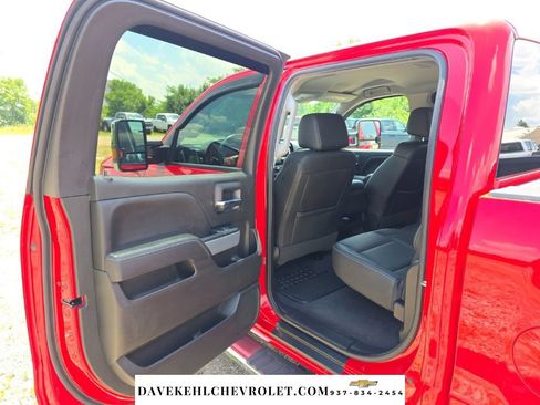 Used 2018 Chevrolet Silverado 1500 LT w/ All Star Edition AWD/4WD image 19