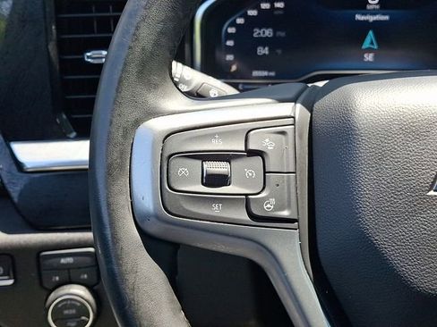 Used 2025 Chevrolet Silverado 1500 LT AWD/4WD image 25