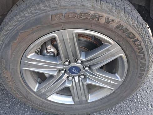Used 2020 Ford F150 XLT w/ Equipment Group 302A Luxury RWD image 6