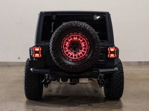 Used 2025 Jeep Wrangler Unlimited Rubicon 392 AWD/4WD image 13
