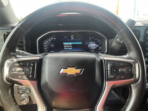 Used 2023 Chevrolet Silverado 1500 LT AWD/4WD image 23