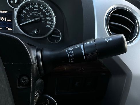 Used 2015 Toyota Tundra Limited image 35