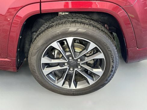 Used 2022 Jeep Grand Cherokee Overland AWD/4WD image 33