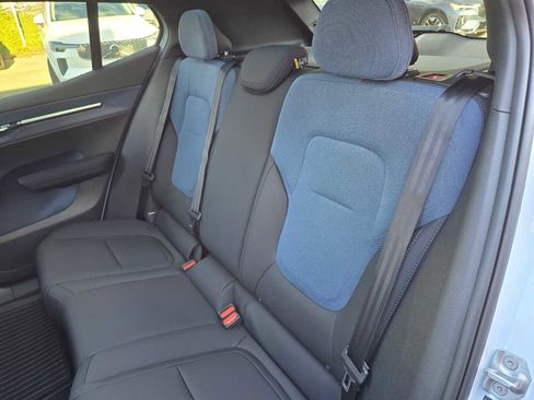 New 2026 Volvo EX30 Plus image 17