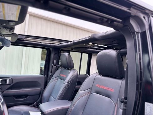 Used 2021 Jeep Wrangler Unlimited Rubicon image 27