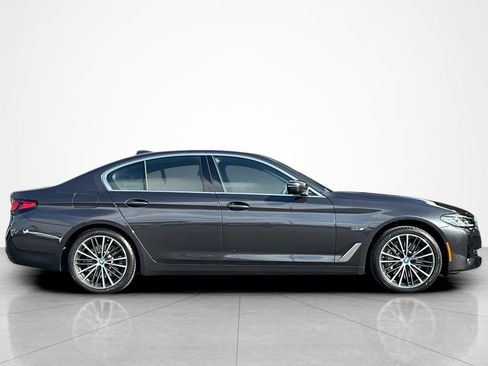 Used 2023 BMW 530e xDrive w/ Premium Package AWD/4WD image 6