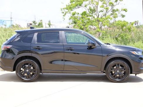 New 2026 Honda HR-V Sport image 4