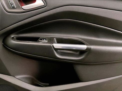 Used 2016 Ford Escape Titanium image 23