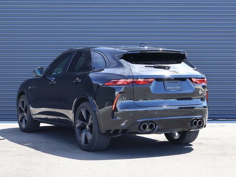 Used 2024 Jaguar F-PACE SVR AWD/4WD image 7