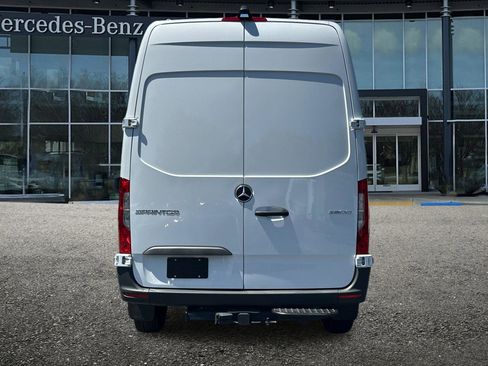New 2025 Mercedes-Benz Sprinter 2500 image 5