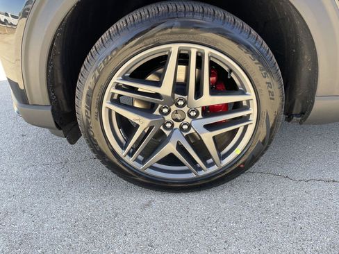 New 2026 Ford Explorer ST-Line w/ ST-Line Street Pack image 34