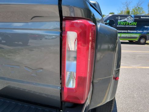 Used 2025 Ford F350 XL AWD/4WD image 12